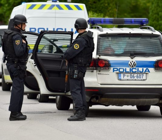 Migranti povzročajo vse več preglavic tudi slovenski policiji