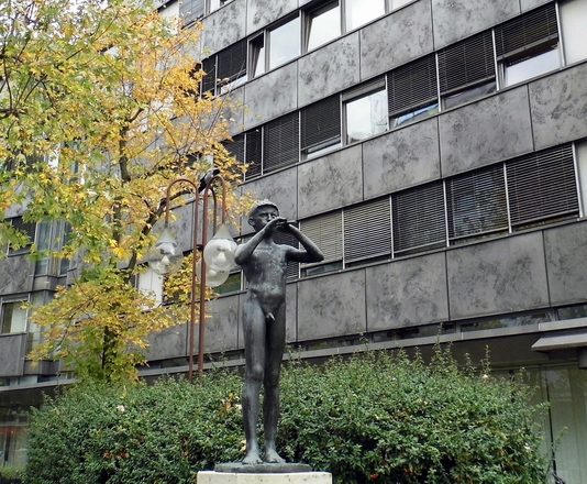 RTV Slovenija za svoje apetite uvaja davek na internet