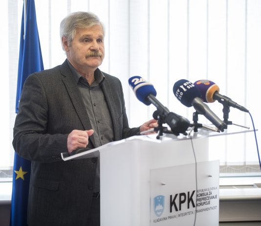 Teden boja proti korupciji