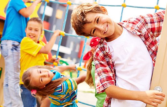 Odpiranje šol in vrtcev predvidoma 18. maja