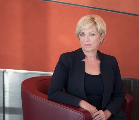 Evropska poslanka Romana Tomc v šoku!