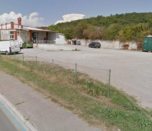 Ankaran bo ob prometnici končno dobil vsaj živilsko trgovino