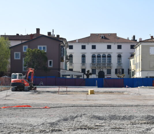 (FOTO) Ureditev parka na Muzejskem trgu bo stala 2,2 milijona evrov