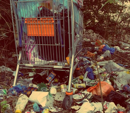 V Gračišču bodo čistili smeti, ki jih za seboj puščajo migranti