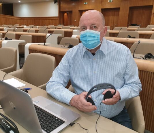 Zmago Jelinčič predlaga uzakonitev pravice do samoobrambe z orožjem