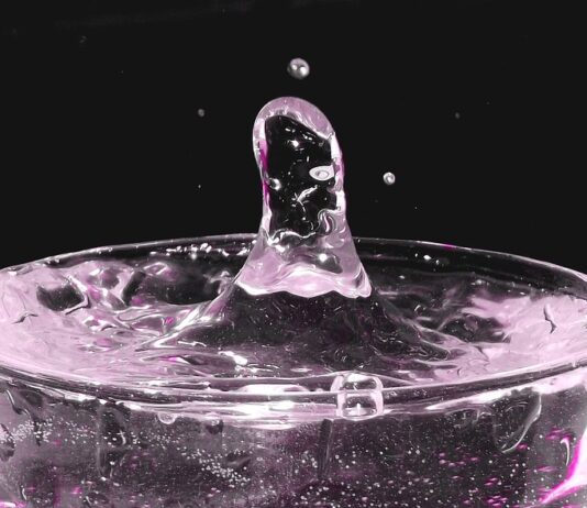 Na območju Dvorov pri Movražu obvezno prekuhavanje vode