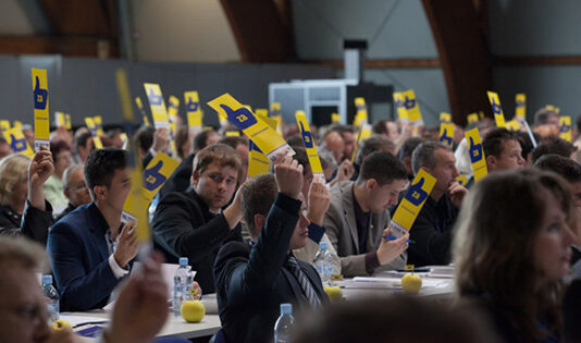 Jutrišnji kongres SDS pod sloganom Gradimo Slovenijo #zate: Za nas štejejo dejanja in ne le obljube