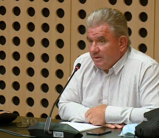 Minister Vizjak: Zakon o vodah prinaša več denarja za vzdrževanje vodotokov in omejevanje posegov na priobalna zemljišča