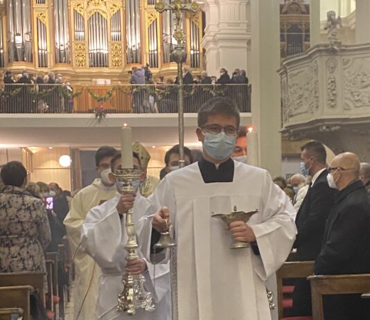 V Kopru zazvenele največje cerkvene orgle v Sloveniji