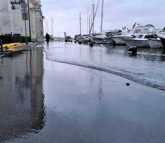 Morje se bo razlilo po nižjih delih obale