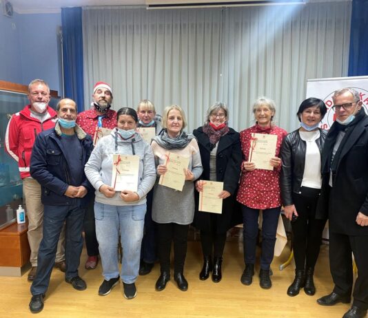 Izolski junaki, ki pomagajo šibkejšim sokrajanom