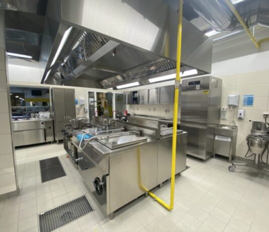 Osnovna šola Dekani dobila sodobno kuhinjo