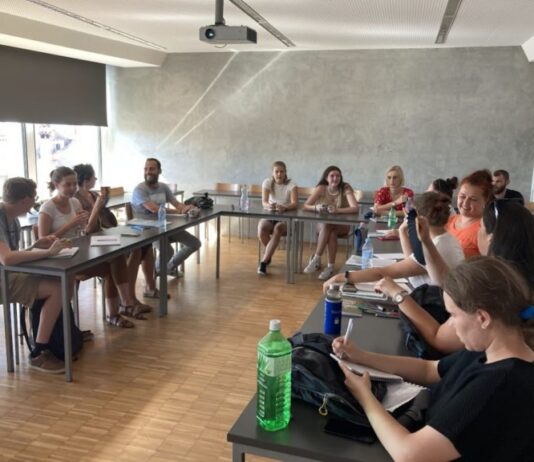 V poletni šoli slovenščine v Kopru tečajniki iz kar 17 držav