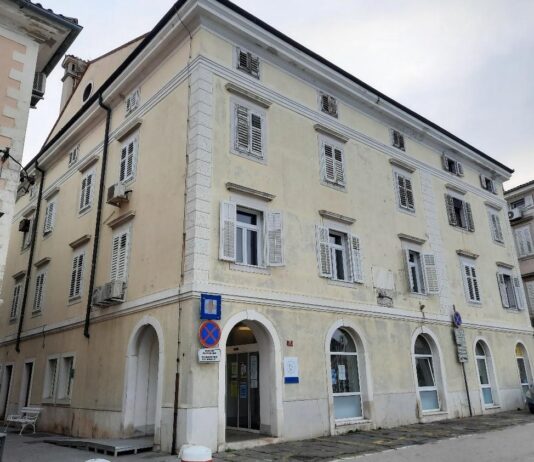 Zdravstveni dom Piran bo naposled dobil dvigalo